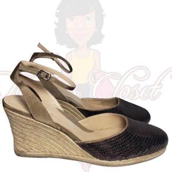 Via Spiga Bronze Sequin Closed Round Wedge Sandals - Picture 1 of 12